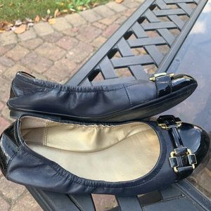 Tahari Gloria Patent Leather Ballet Flats Size 6.5